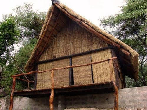 Caprivi Houseboat Safari Lodge Katima Mulilo ภายนอก รูปภาพ